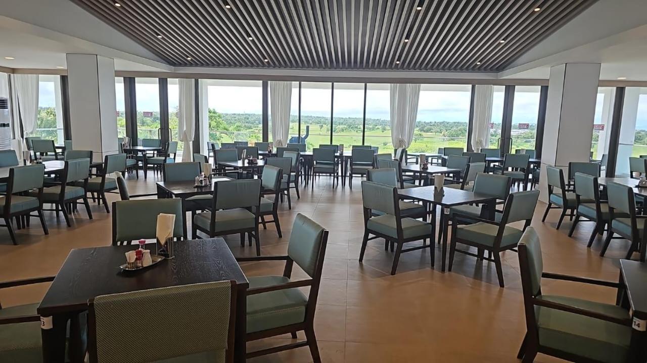 Finest Guam Golf And Resort Yigo Eksteriør billede