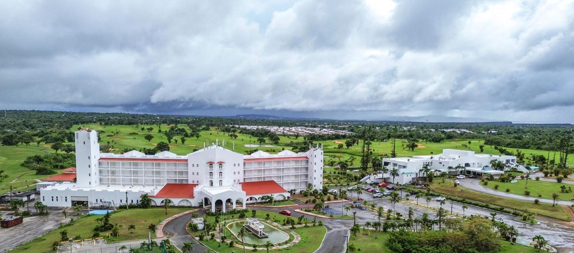 Finest Guam Golf And Resort Yigo Eksteriør billede